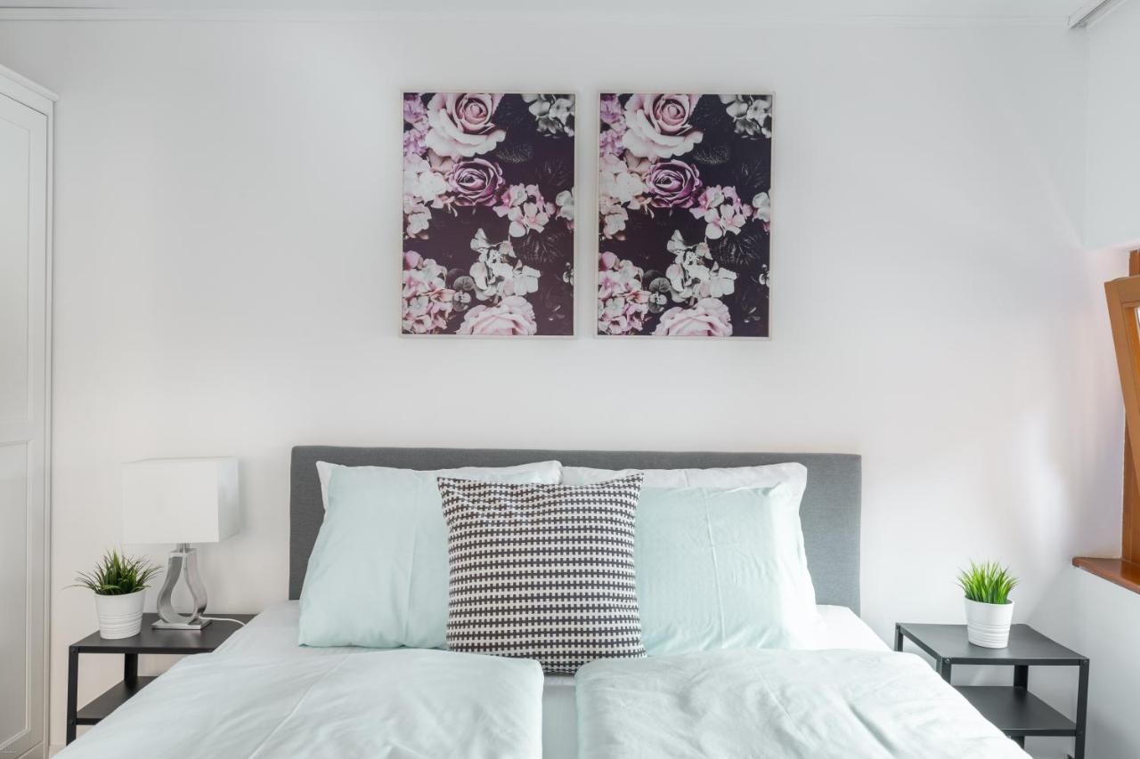 Space In Gozsdu Apartment บูดาเปสต์ ภายนอก รูปภาพ